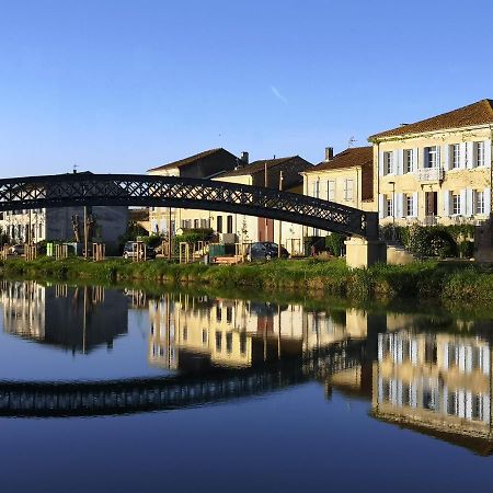Les Volets Bleus Bed & Breakfast Salleles-d'Aude Ngoại thất bức ảnh