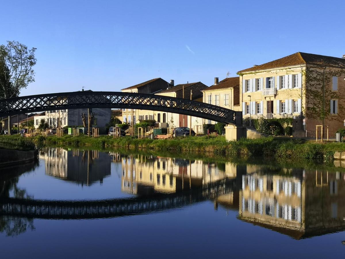 Les Volets Bleus Bed & Breakfast Salleles-d'Aude Ngoại thất bức ảnh