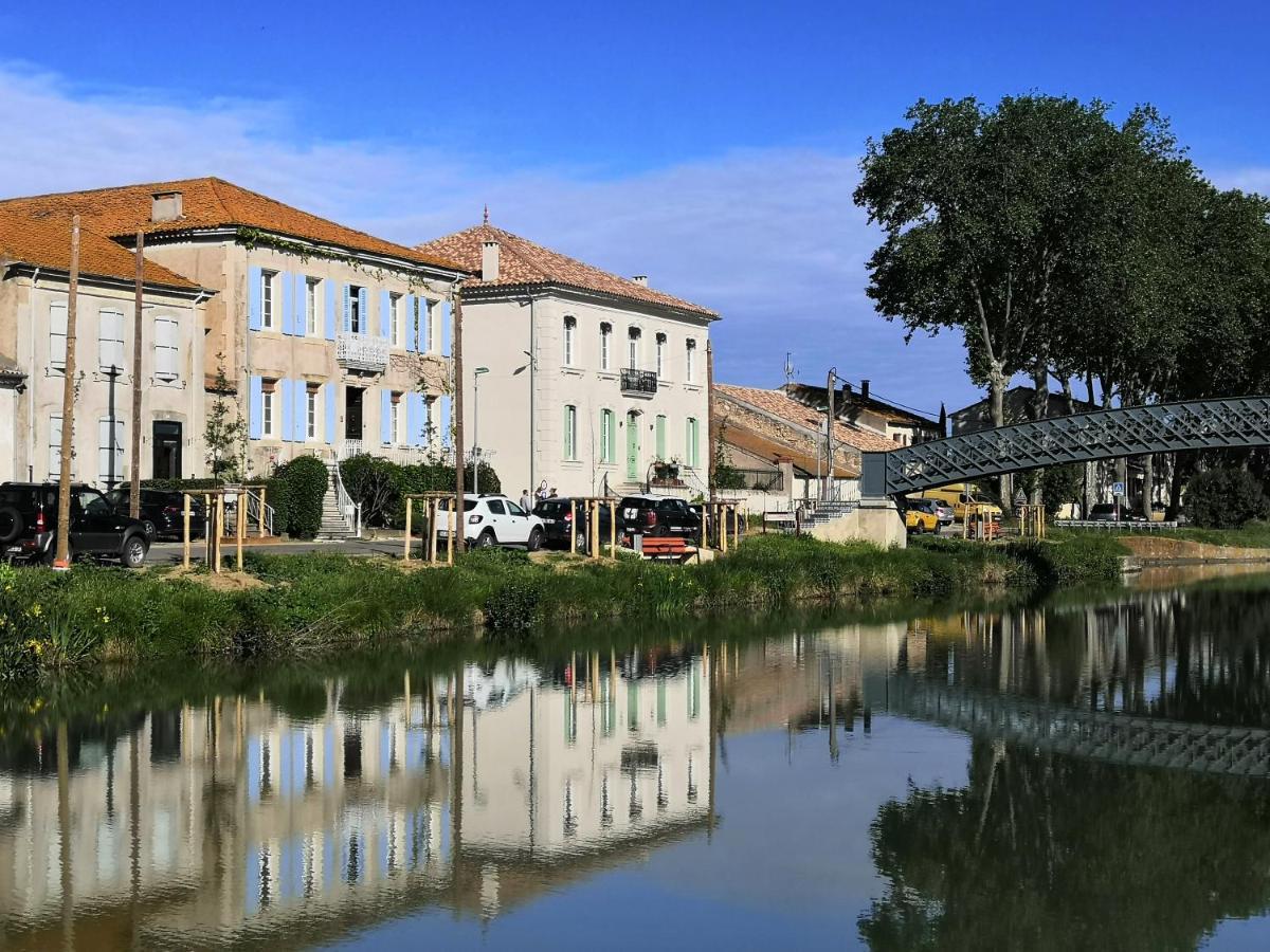 Les Volets Bleus Bed & Breakfast Salleles-d'Aude Ngoại thất bức ảnh