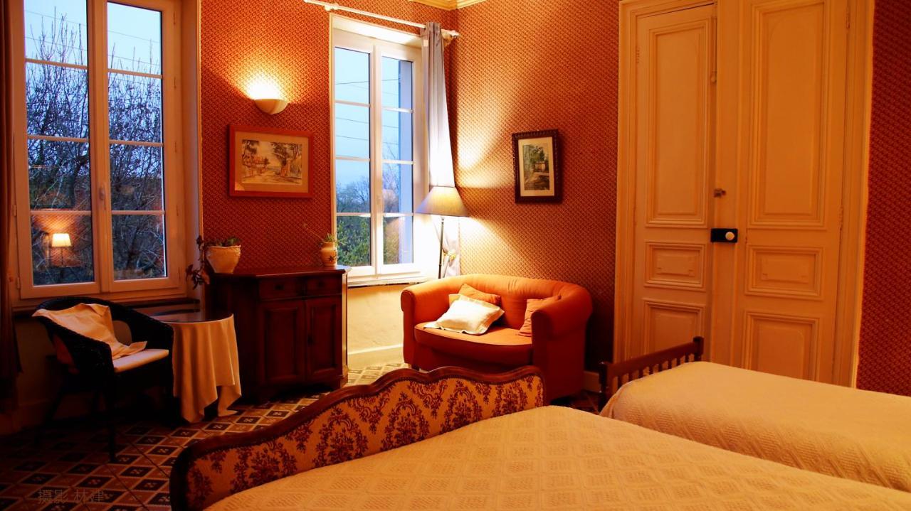 Les Volets Bleus Bed & Breakfast Salleles-d'Aude Ngoại thất bức ảnh
