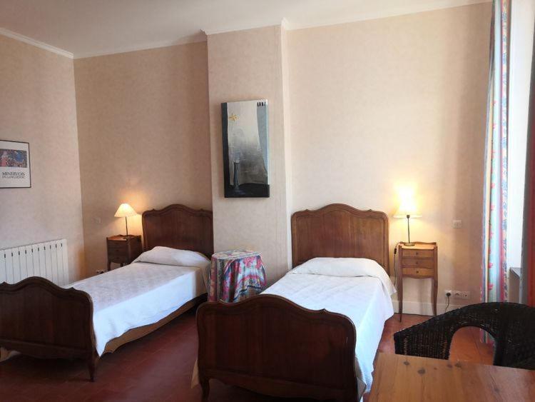 Les Volets Bleus Bed & Breakfast Salleles-d'Aude Ngoại thất bức ảnh